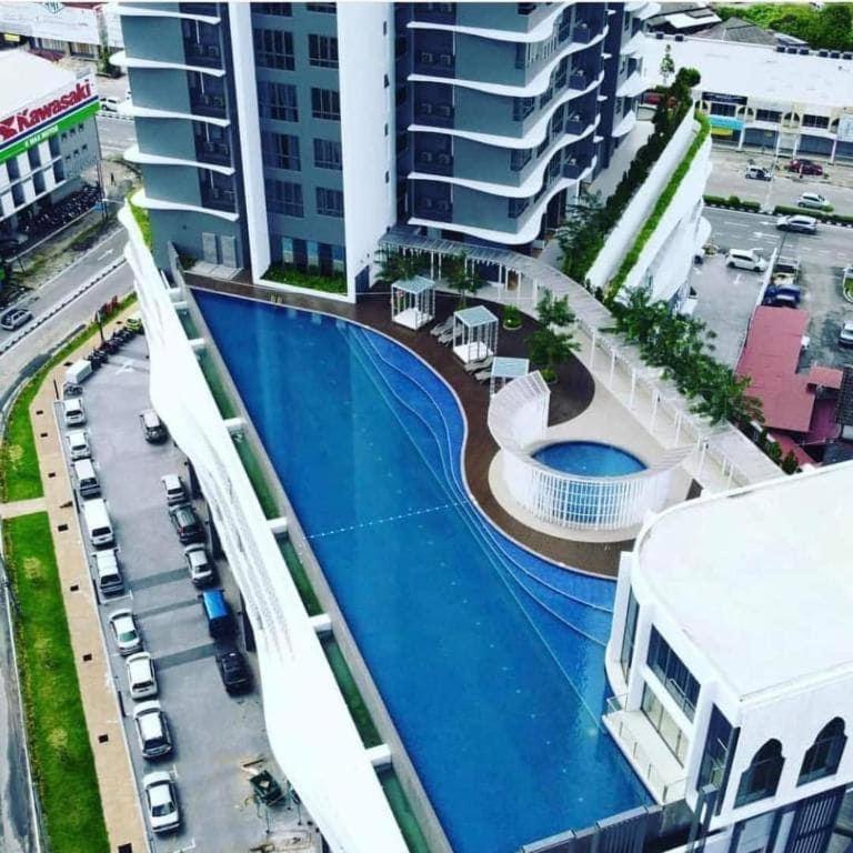 Troika Avenue By The 2 Apartment